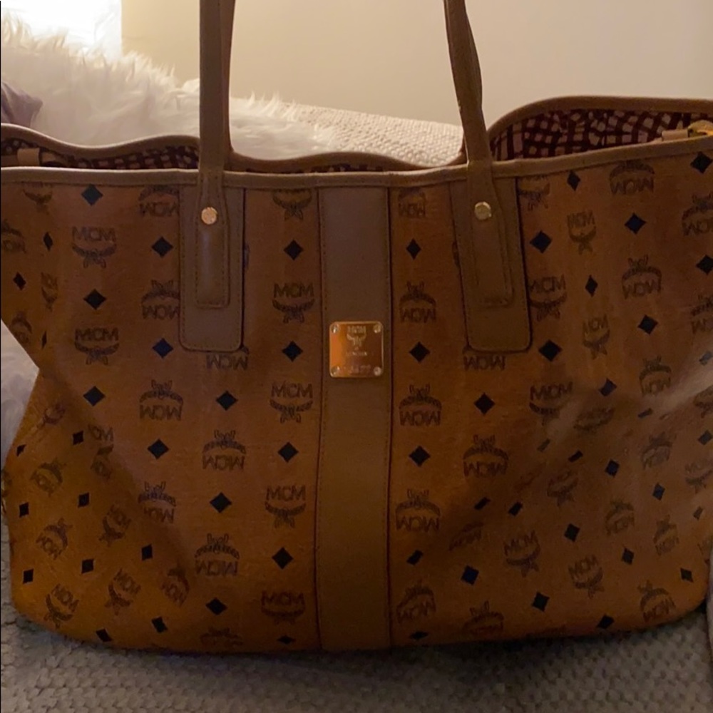 Large AUTHENTIC MCM bag